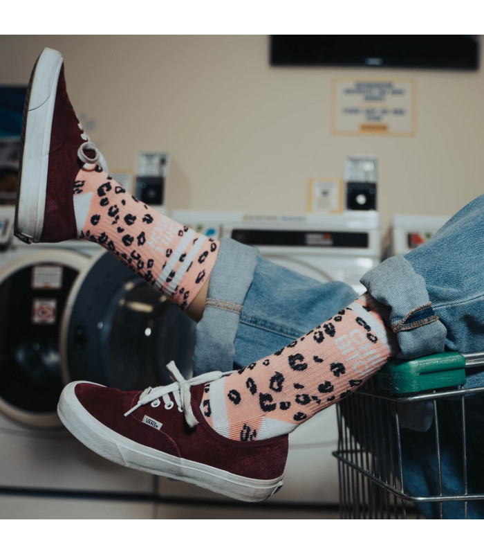 Bee Unusual "Chill Bitch" Leo Print Dusty Pink / Black