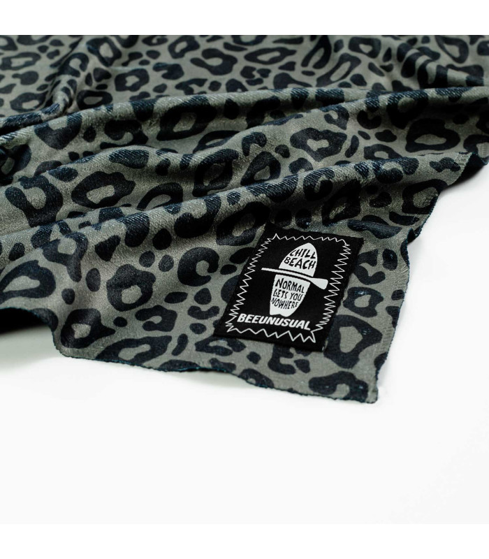 Bee Unusual “Black Panther” Beach Towel 100x180cm